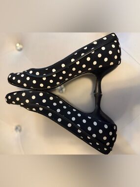 Black and White Polka Dot Mid Heel Pumps - Women